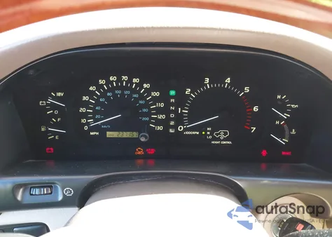 2000 Lexus Lx 470 z USA, uszkodzony, nr VIN JT6HT00WXY0083728